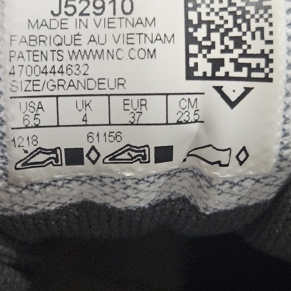 Merrell Gray and Blue Women's Athletic Shoes - Picture 4 of 7